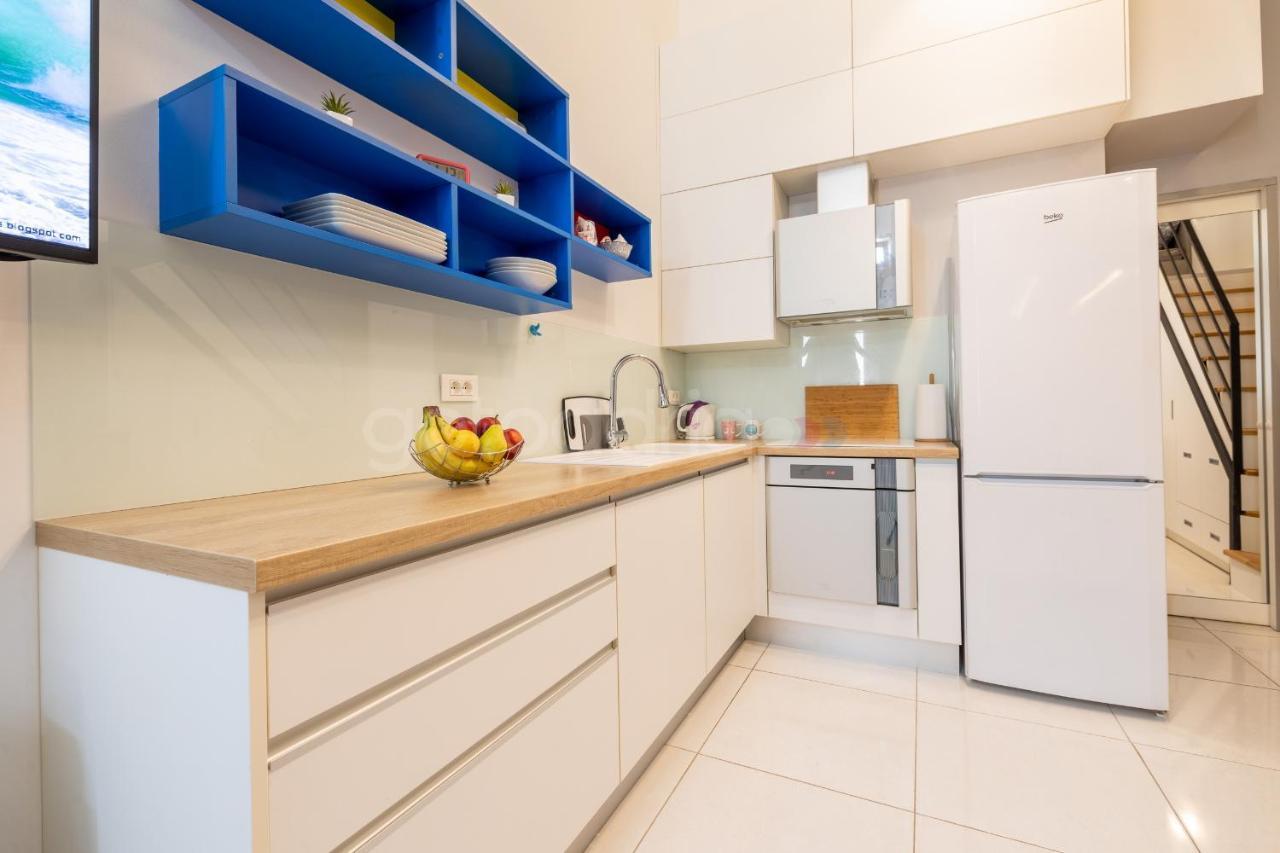 Modern Duplex Studio Tommy Макарска Екстериор снимка